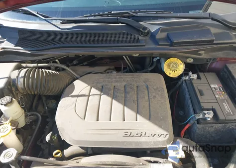 2019 Dodge Grand Caravan Se Plus z USA, uszkodzony, nr VIN 2C7WDGBG6KR793673